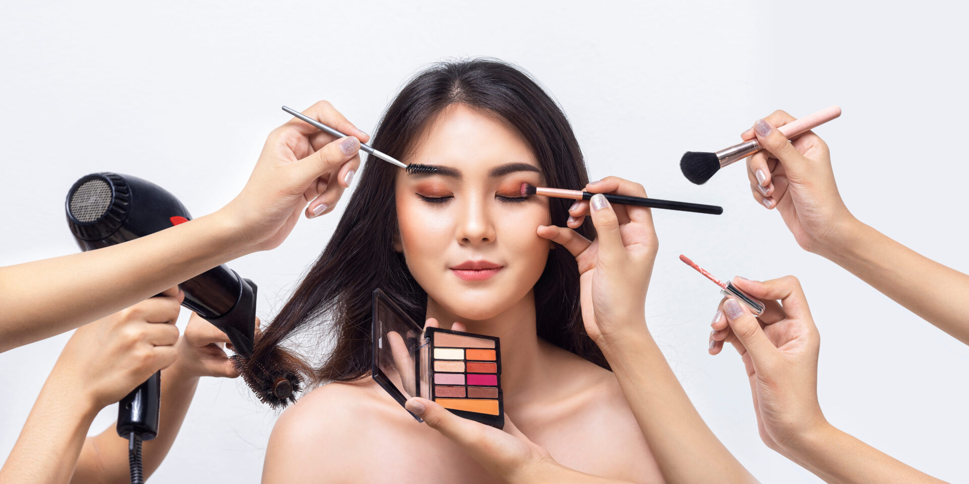 3 Jenis Makeup Artist Berdasarkan Kategorinya Untuk Kebutuhan Kalian