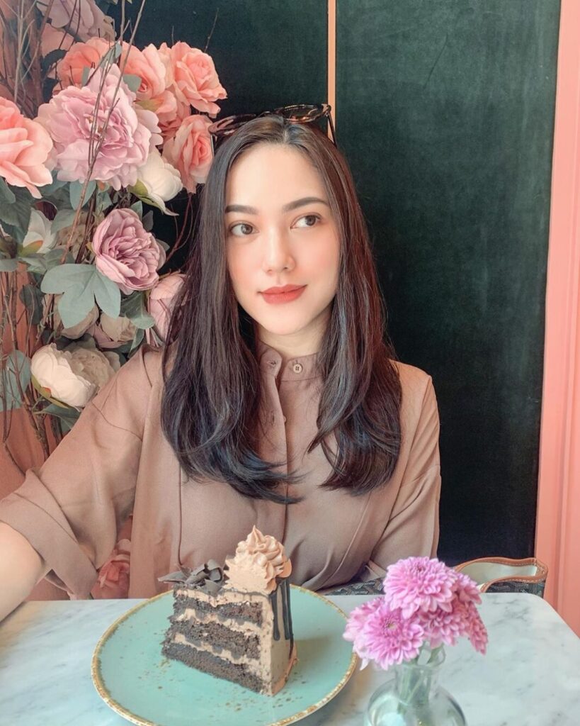 selebgram cantik - nabila gardena