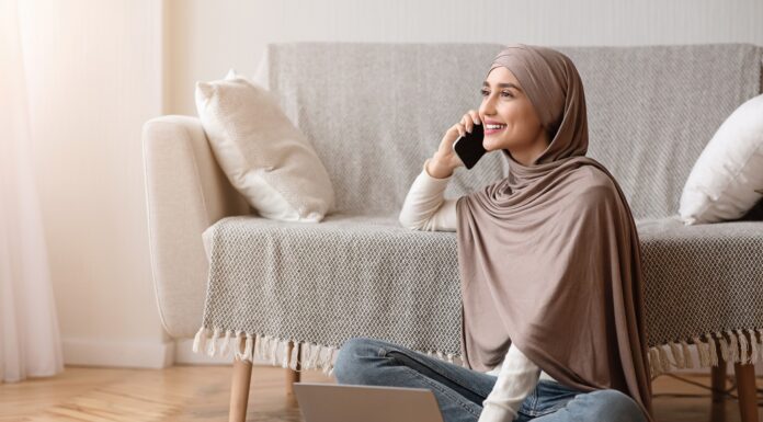 Kreator Fashion Cewek Hijab Penuh inspirasi di Instagram Reels